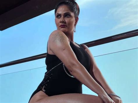 gujrati sexi vidiyo|XXX, Gandii Baat actress Aabha Paul shares sexy reels posing in。